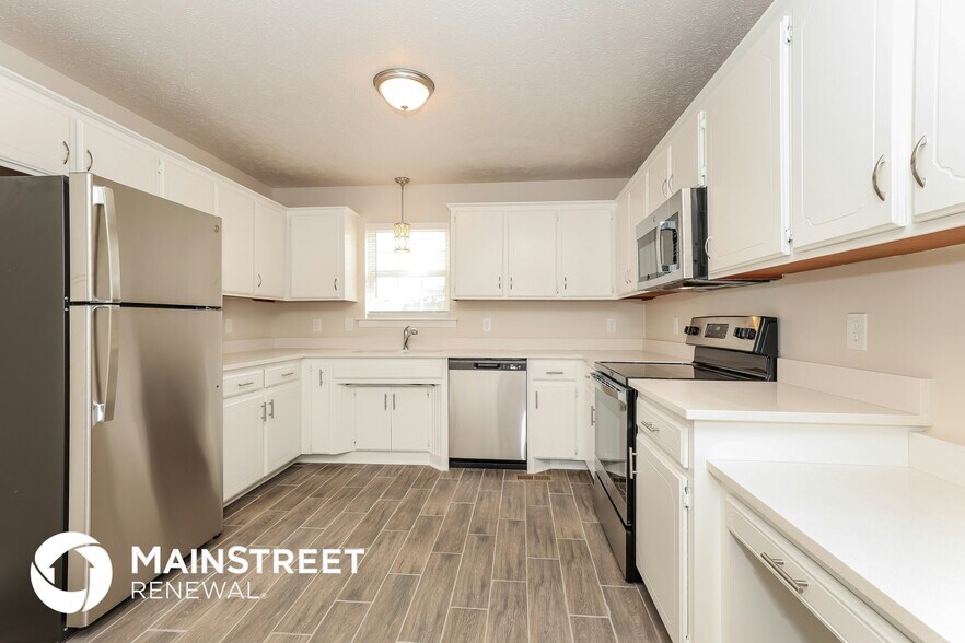 Building Photo - 426 Sondra Dr