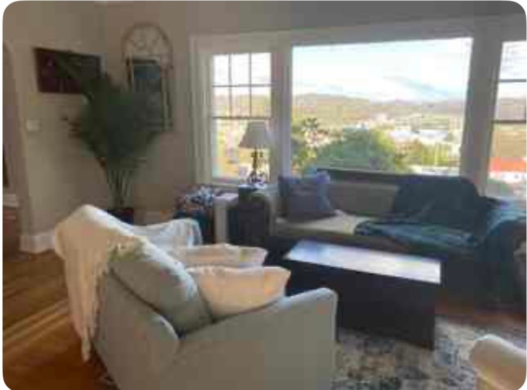 Building Photo - 124 Sheridan Cir