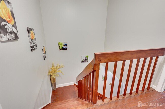 Building Photo - 4506 Stonehedge Rd