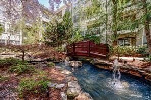 Building Photo - 1850 Cotillion Dr