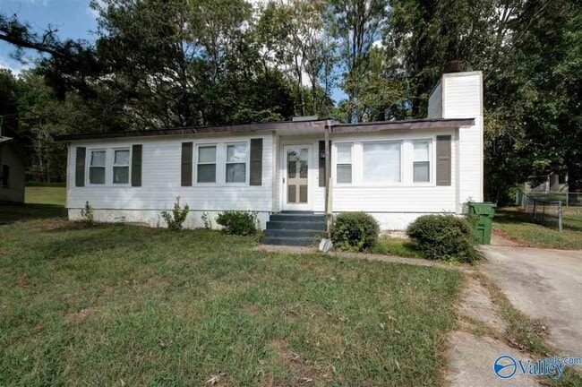 Building Photo - 2901 Cochise Cir NW