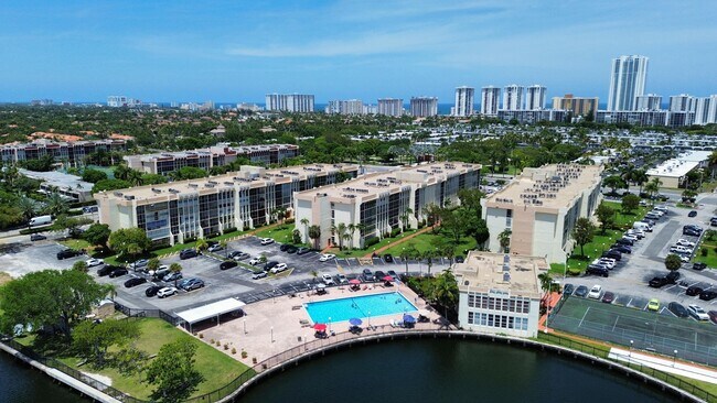 Building Photo - 851 Three Islands Boulevard