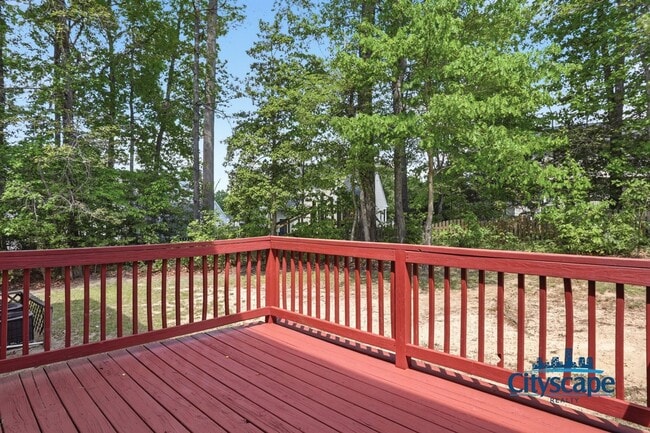 Building Photo - NEWLY RENOVATED 4 BEDROOM ASHBROOK HOME