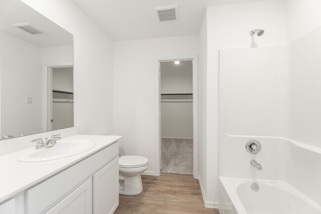 Building Photo - 26811 Paloma Blanca Dr