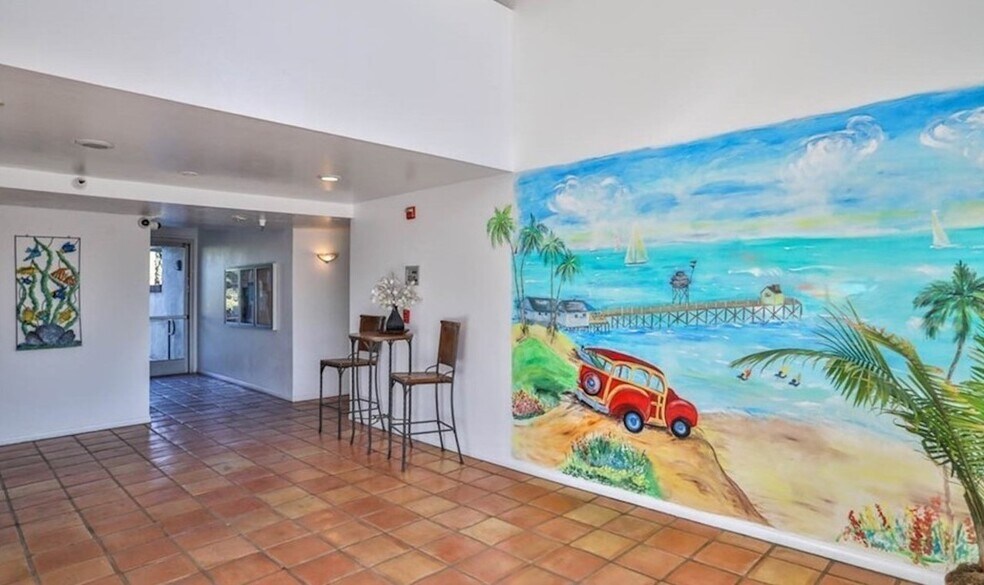 Building Photo - 3830 Avenida Del Presidente