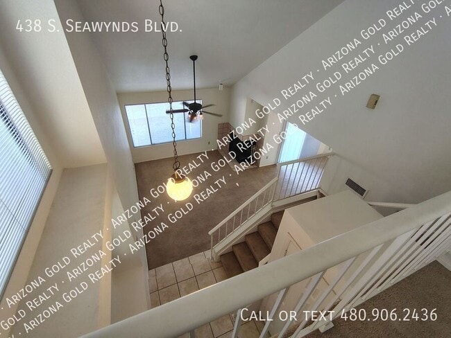 Building Photo - 438 S Seawynds Blvd