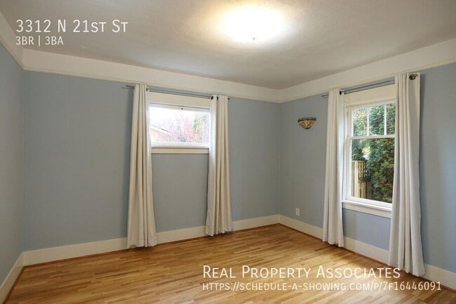 Building Photo - 3312 N 21st St