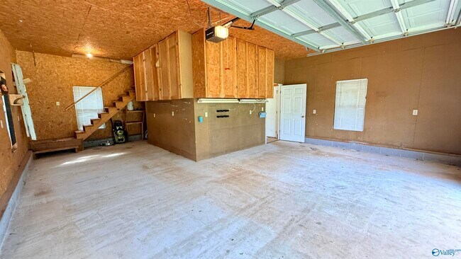 Building Photo - 113 Nobleton Ln NW