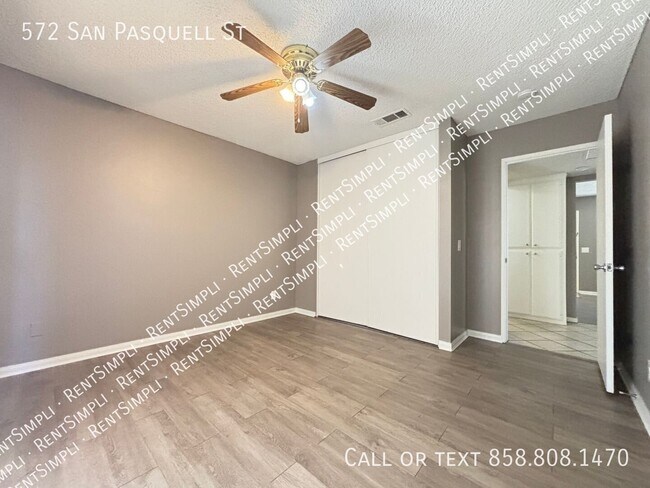 Building Photo - 572 San Pasquel St