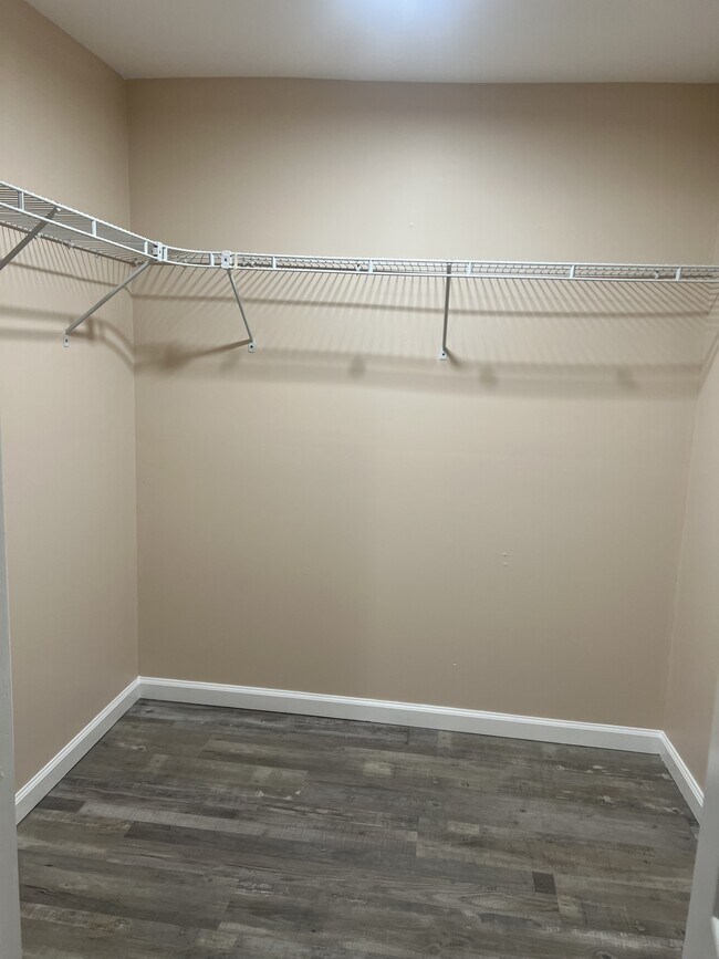 Building Photo - 90 NJ-50