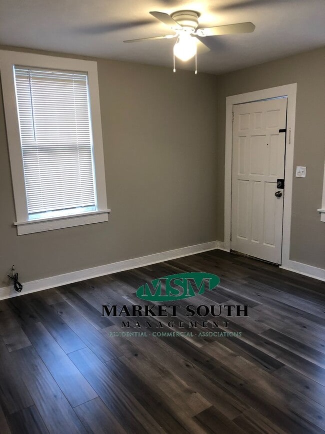 Building Photo - 50 E 412