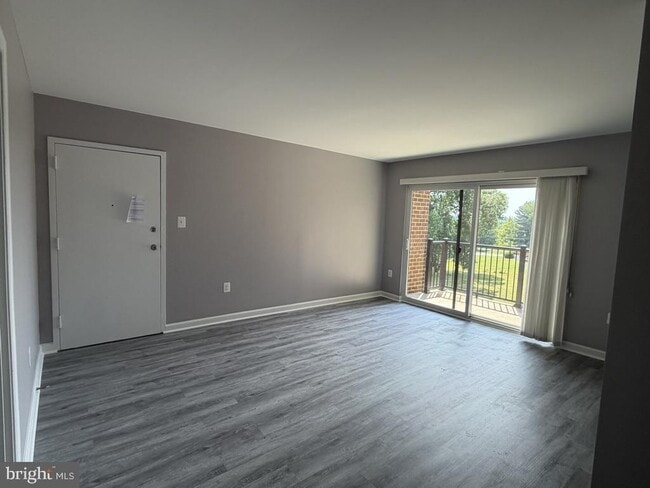 Building Photo - 3216 Spartan Rd