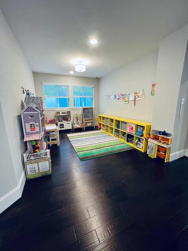 Building Photo - 8608 Costmary Ln