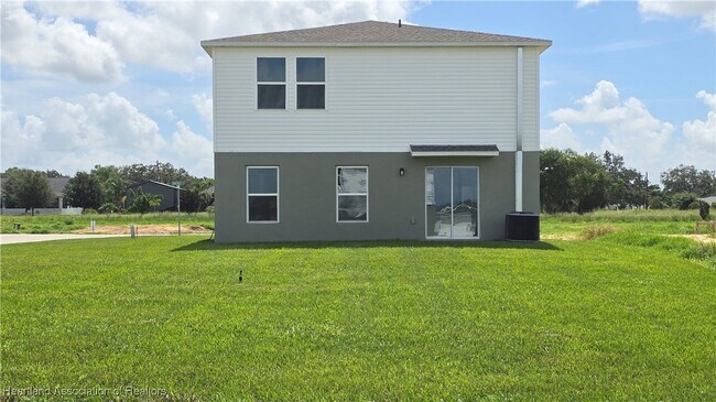 Building Photo - 1352 Stone Ridge Cir