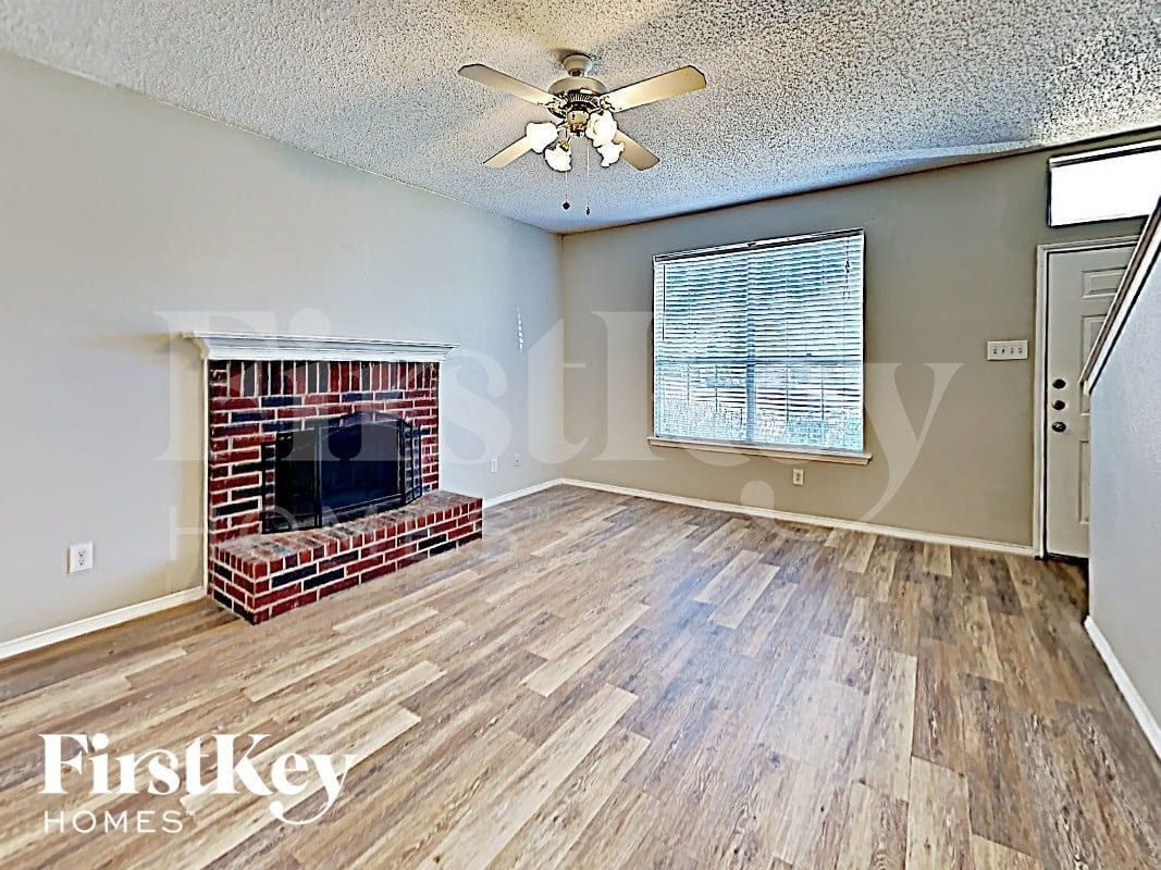 Building Photo - 530 Alameda Ave