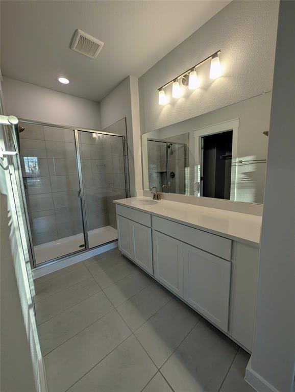 Building Photo - 140 Hartson Dr