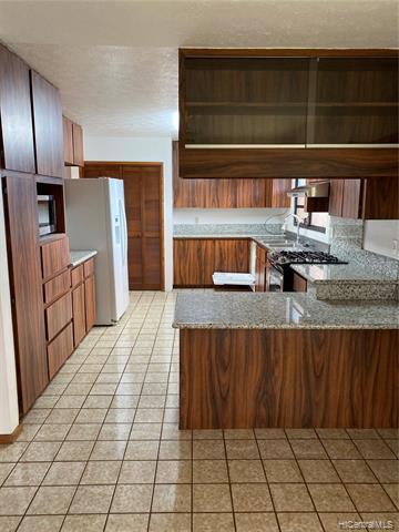 Building Photo - 1580 Ala Hahanui St