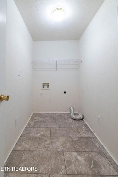 Building Photo - 8613 Little Field Way