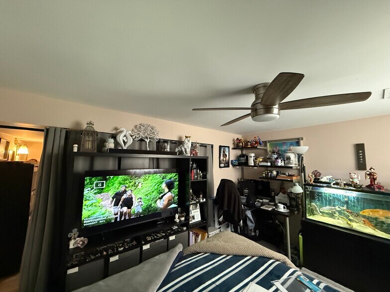 Basement - 6264 Ducketts Ln