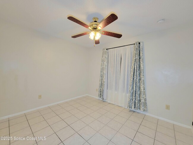 Building Photo - 5120 Volusia Ave