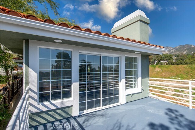 Building Photo - 2715 Frances Ave