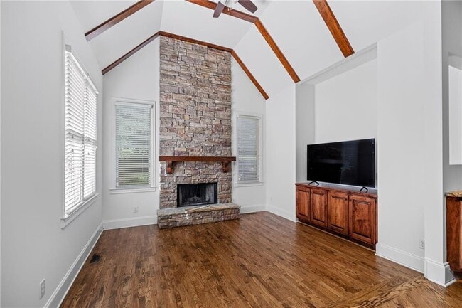 Building Photo - 1475 Boomer Cir