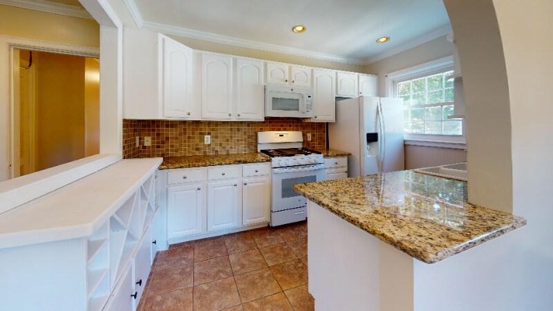 Building Photo - 4052 W Johnson Cir