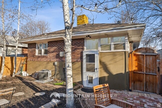 Building Photo - 138 Harvard Ave