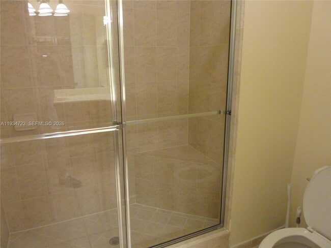 Building Photo - 3500 Oaks Clubhouse Dr