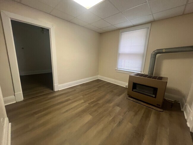 Building Photo - 429 Richwood Ave