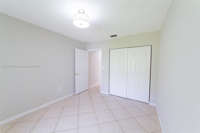 Building Photo - 11811 SW 8th St