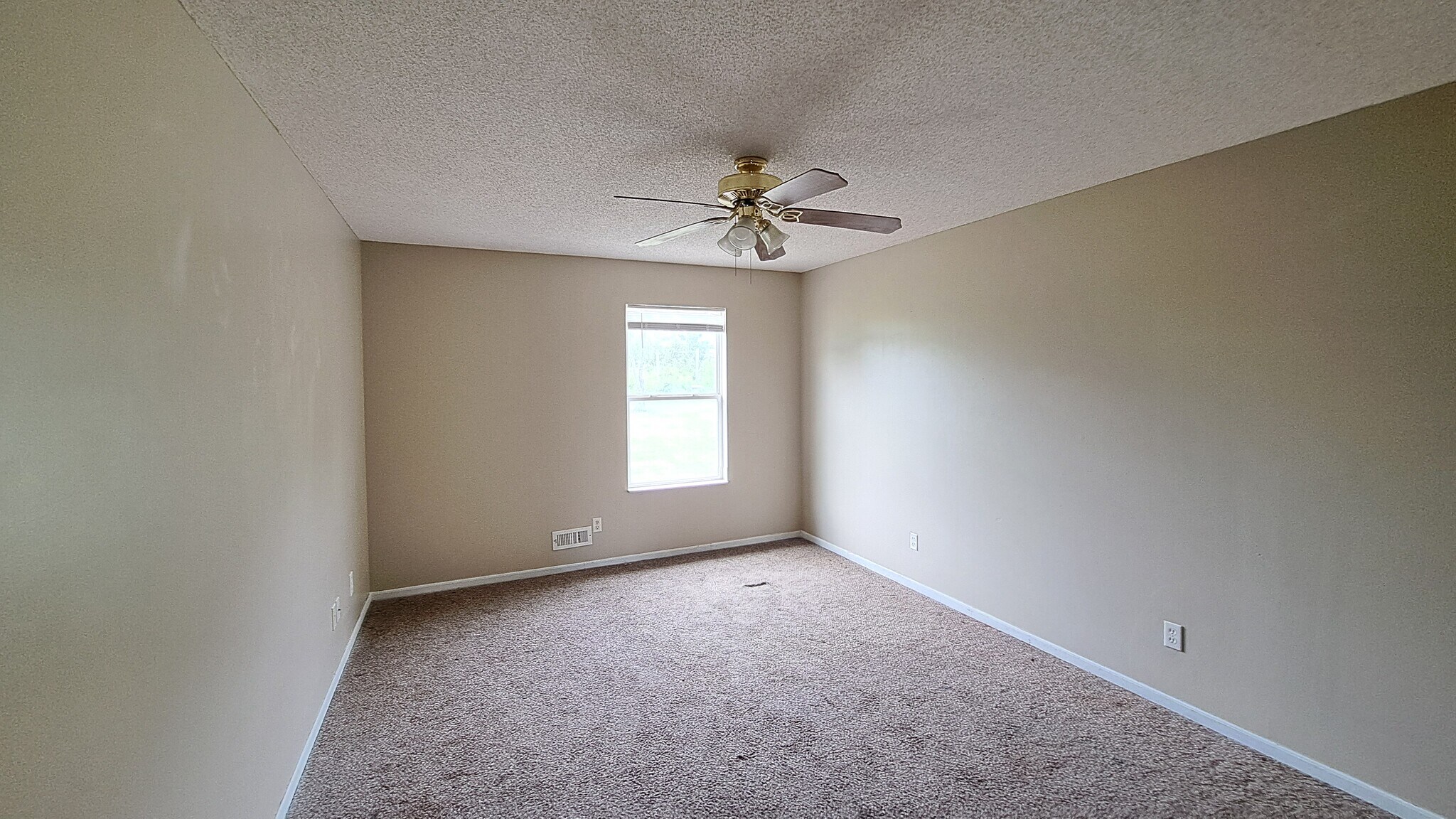 Building Photo - 312 Wesleyan Terrace
