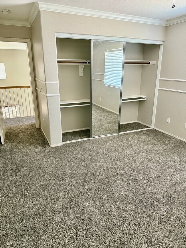 Building Photo - UPGRADED VICTORVILLE HOME