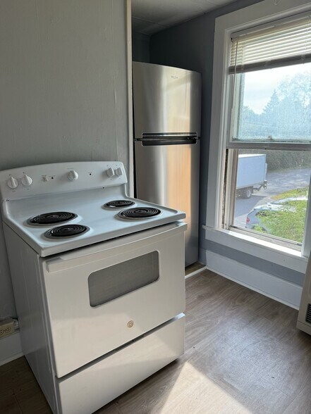 Building Photo - 19 East St