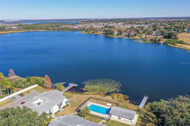 Building Photo - 1550 11th St NE