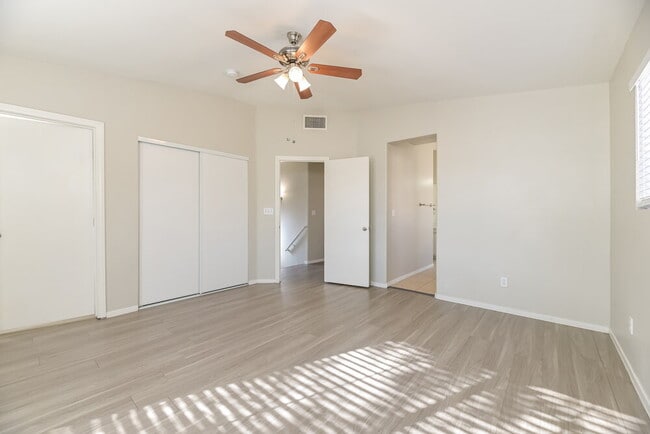 Building Photo - 65 Belle Soleil Ave