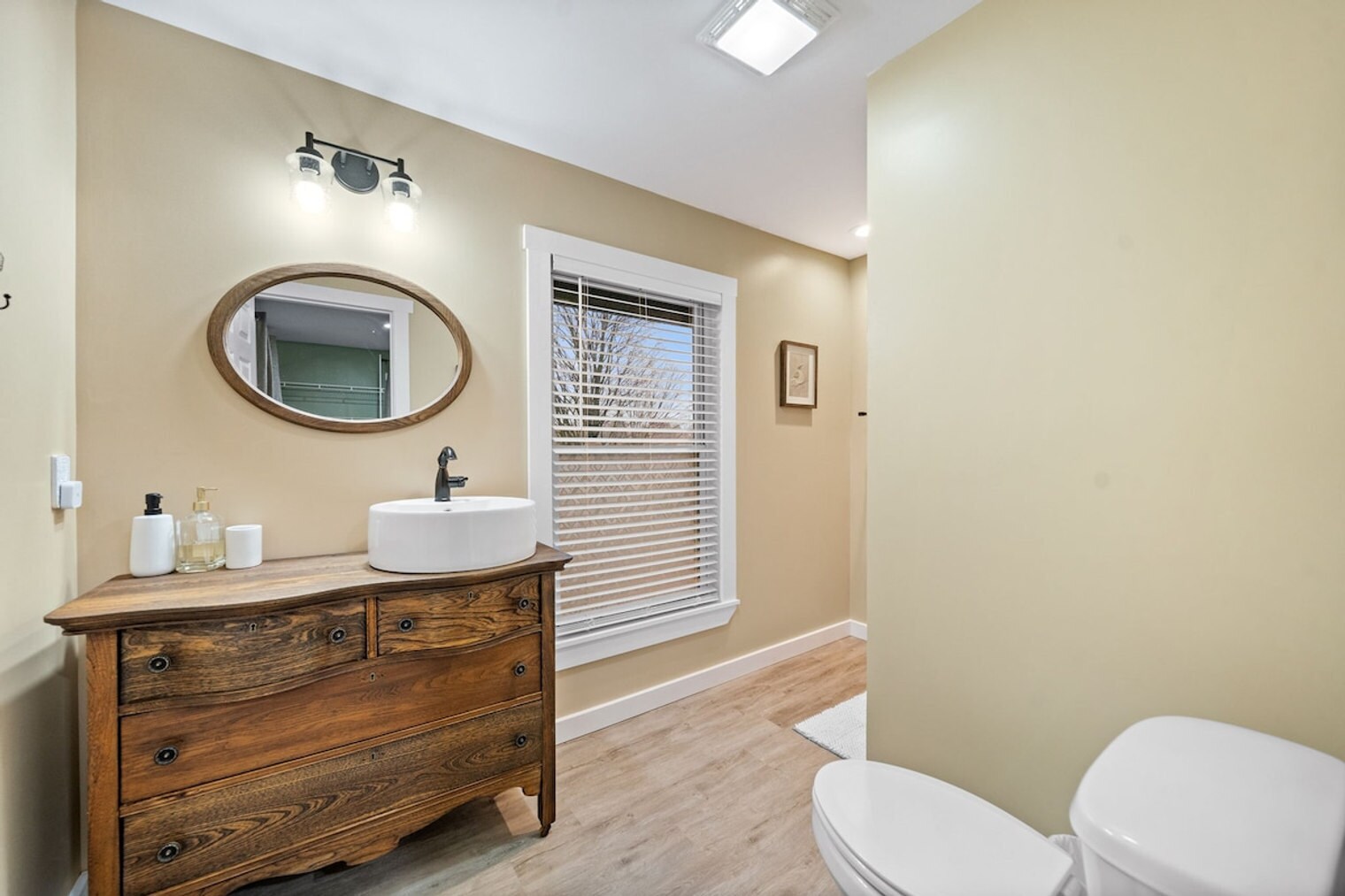 Building Photo - 406 Liberty St