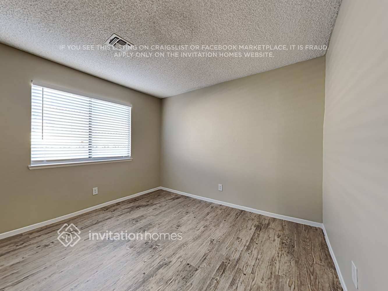 Building Photo - 157 Sand Dune Ct