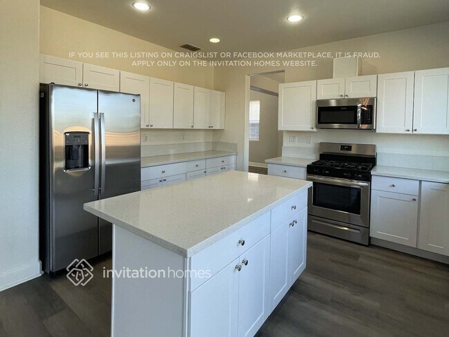 Building Photo - 1187 Jewelflower St