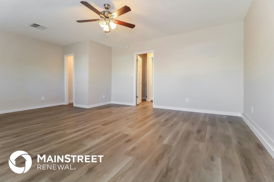 Building Photo - 7527 W Elm St