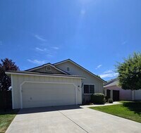 Building Photo - 1769 Heather Cir