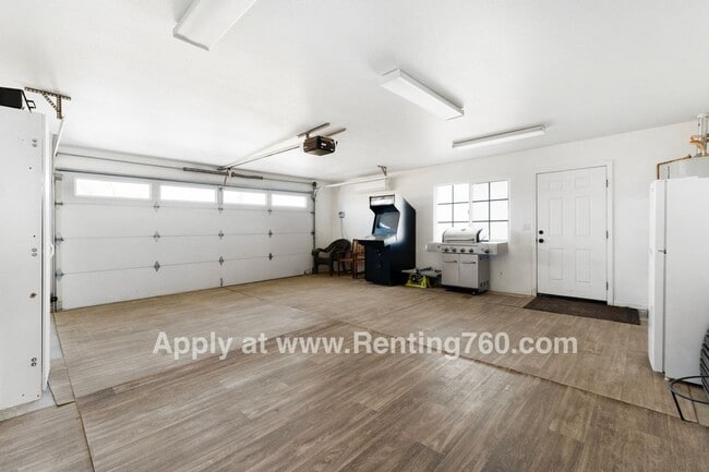 Building Photo - 321 Bonita Ave