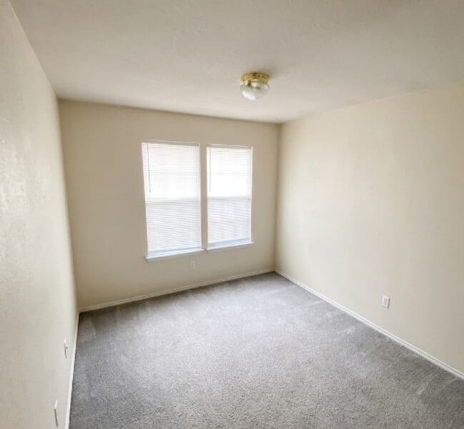 Building Photo - AVAILABLE MID MAY; APPLY TODAY AT OUR WEBSITE!!