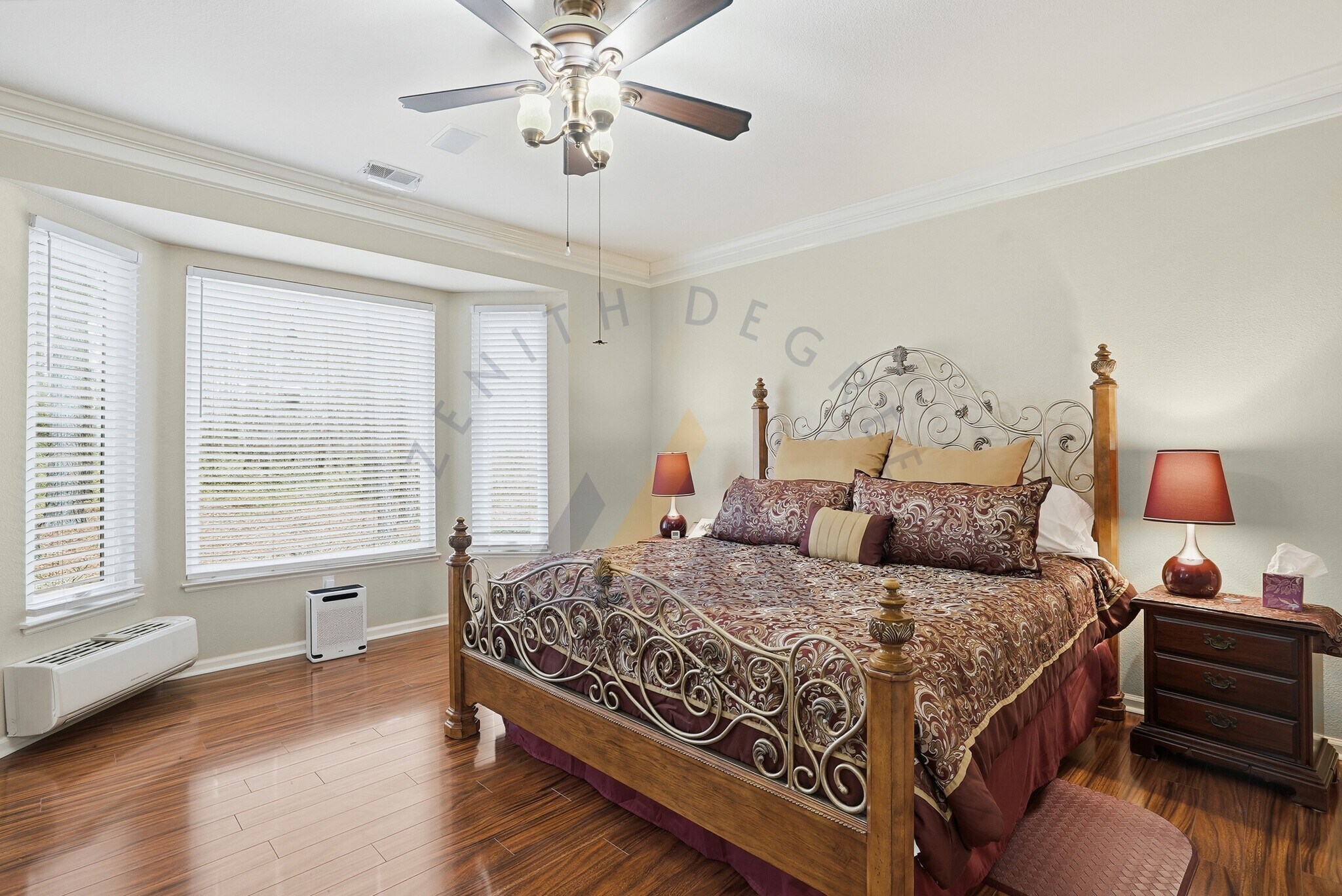 Building Photo - 10 Screven Ct