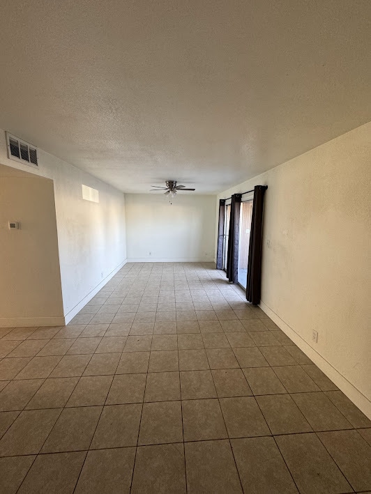Building Photo - Central Phoenix 4 Bedroom Townhome