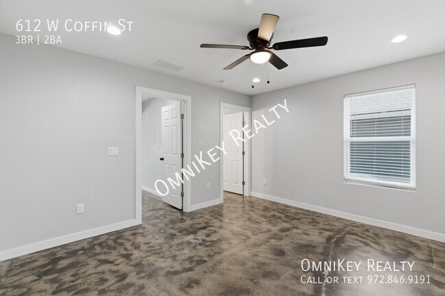 Building Photo - 612-622 W Coffin St