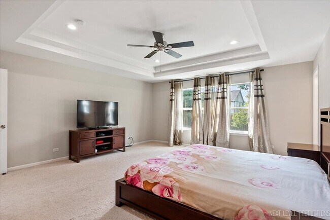 Building Photo - 73 W Illinois Ave