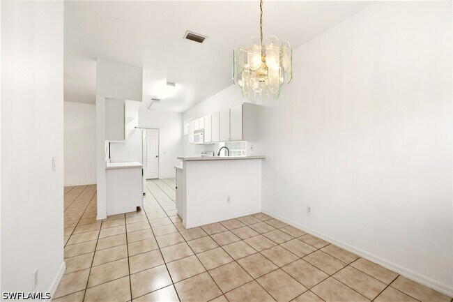 Building Photo - 10707 Pearl Bay Cir