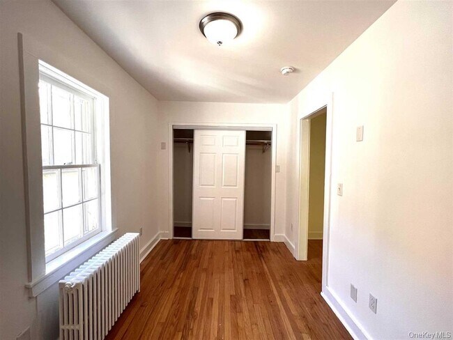 Building Photo - 273 NY-9D