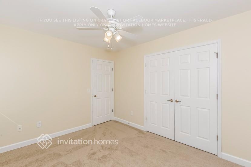 Building Photo - 1409 Mallory Ln